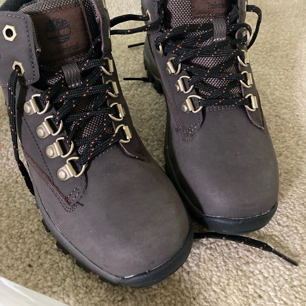 Boys Timberland boots size 2 US